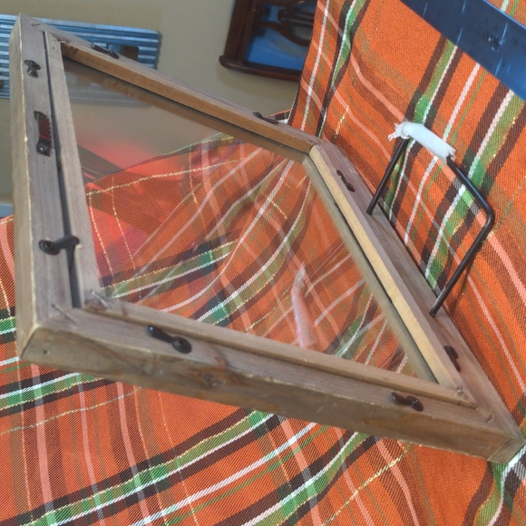 Floating Glass Picture Frame - Picture 3 of 3